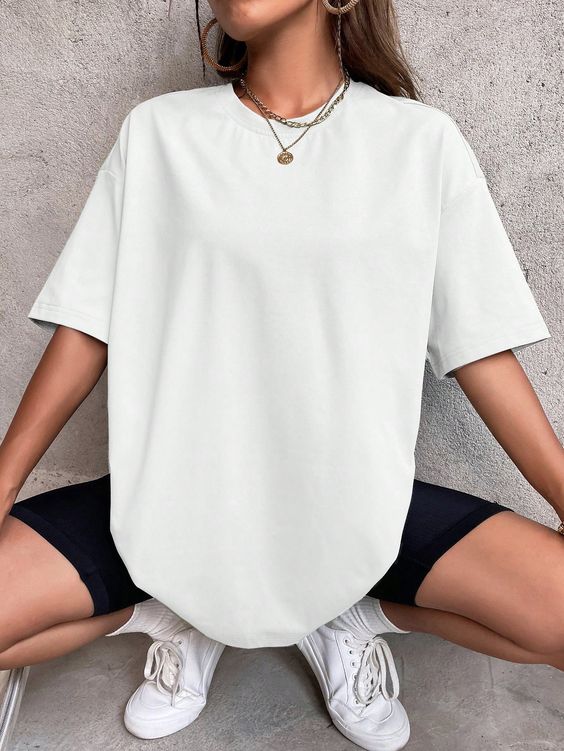 PLAIN OVERSIZED TSHIRT