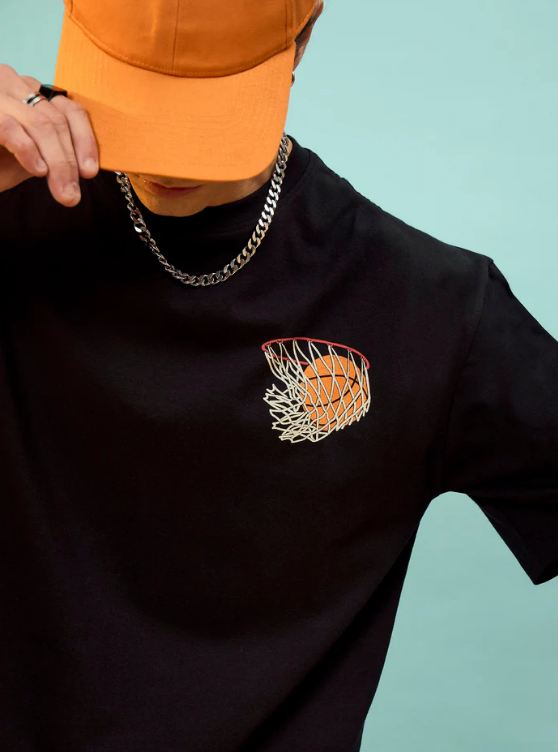 FEATURE UNISEX OVERSIZED TSHIRT